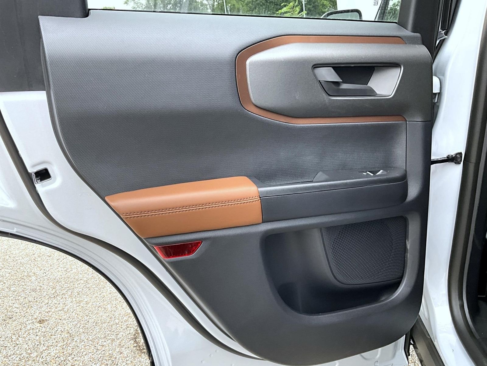 New 2026 Space White Metallic Ford Outer Banks image 23