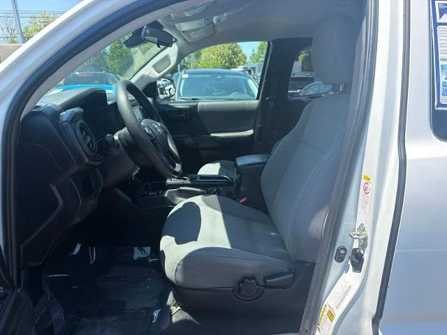 Used 2019 Super White Toyota  image 7
