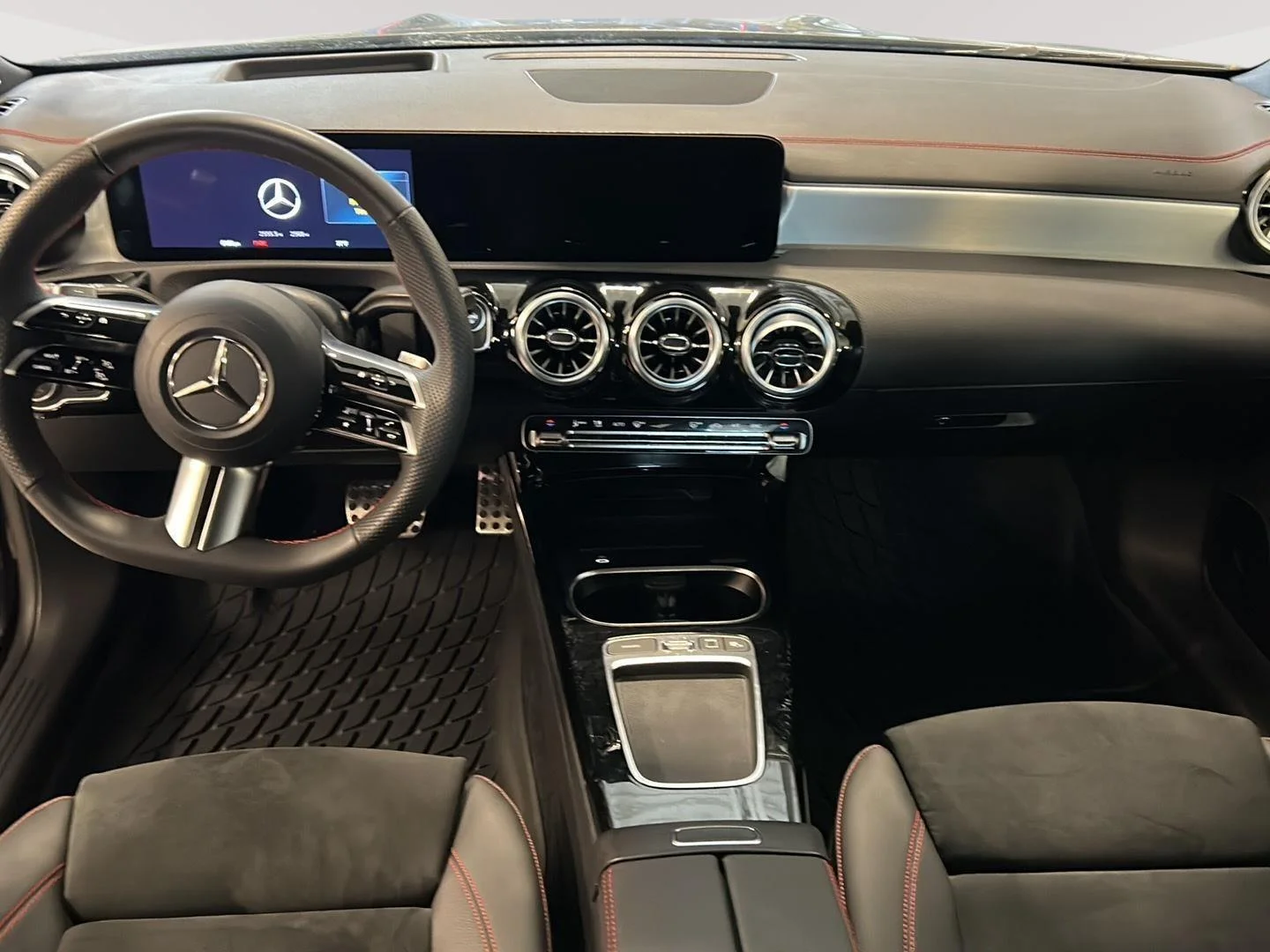 2026 Mercedes-Benz CLA CLA 250 - Photo 14