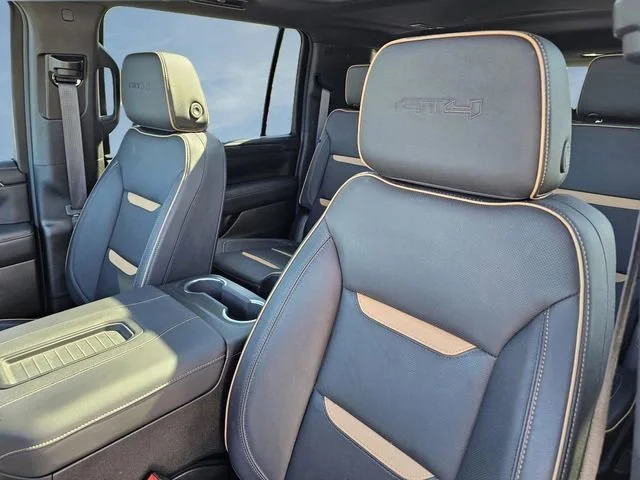 Used 2023 Summit White GMC AT4 image 19
