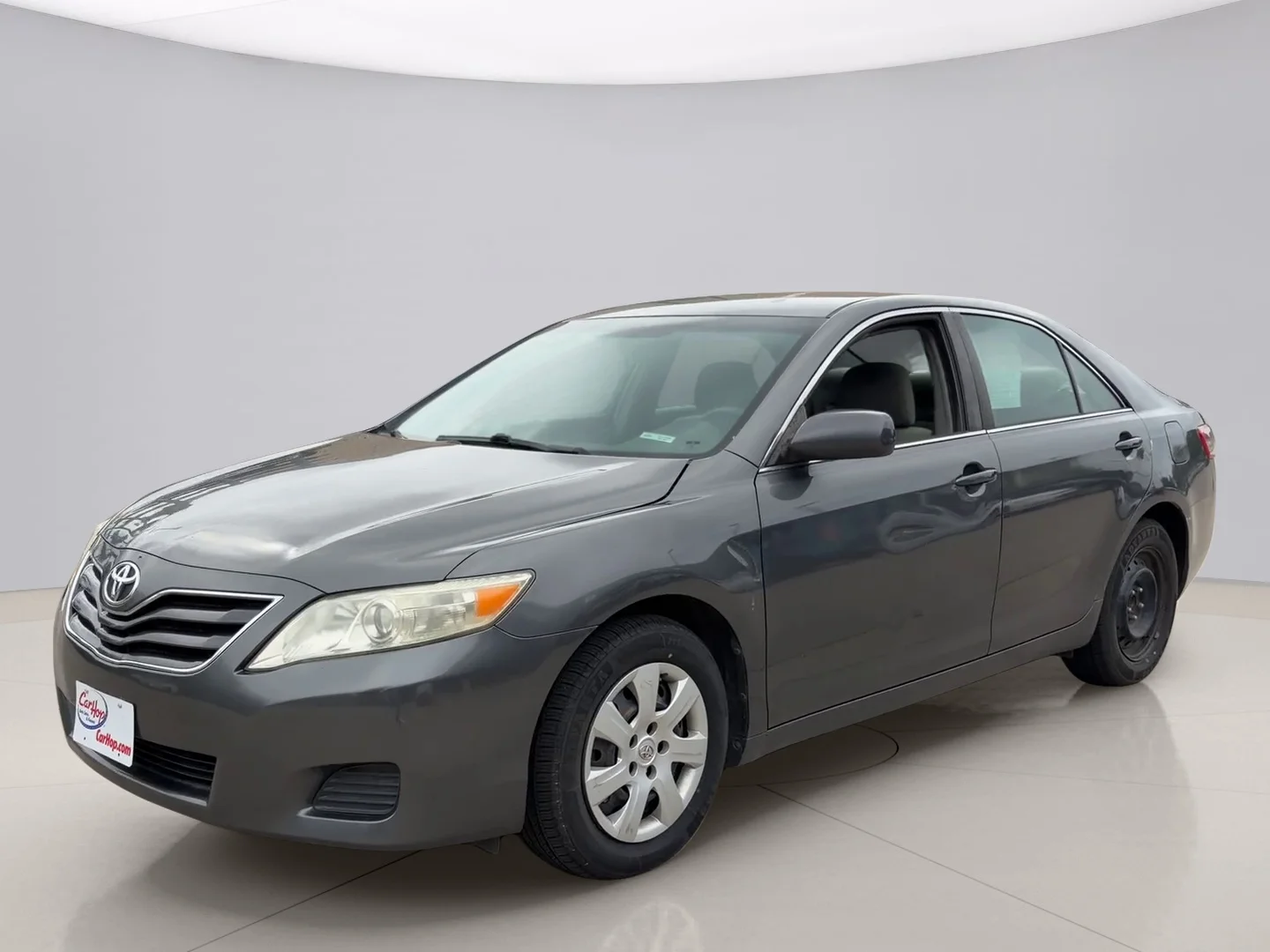 2011 Toyota Camry 2.5 Auto LE's photo