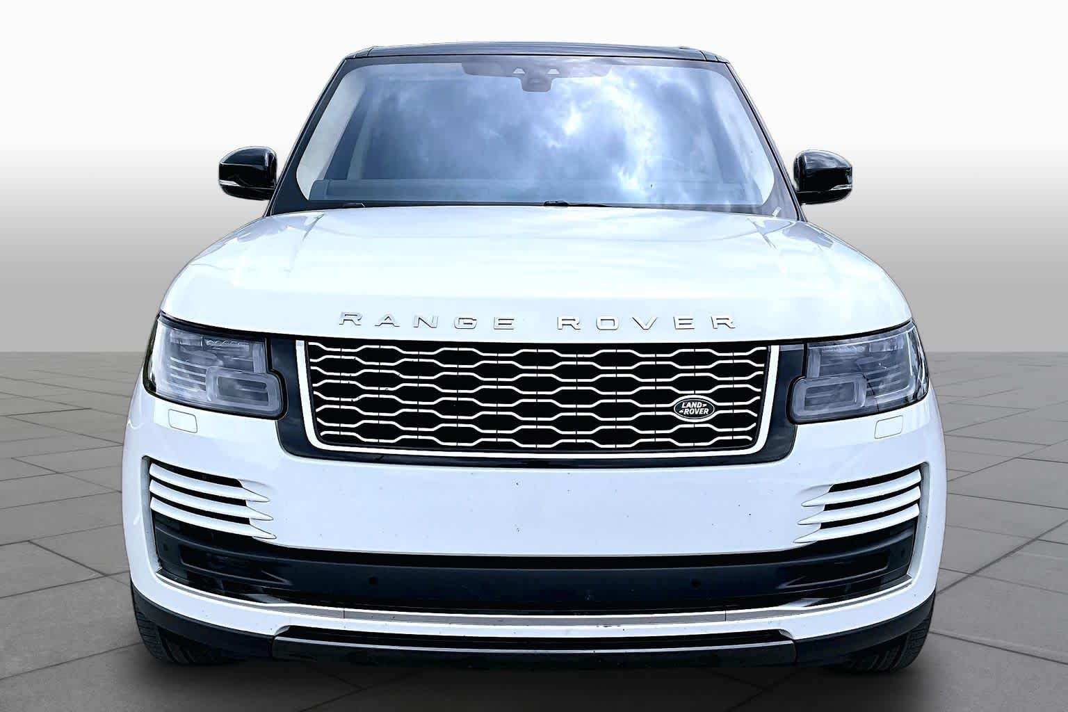 Used 2022 Fuji White Land Rover Westminster image 4