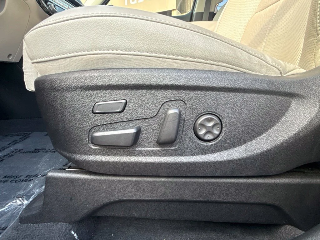 Used 2024 Black Kia SX image 20