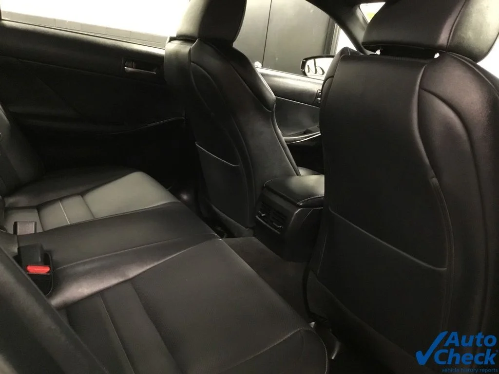 Used 2023 Gray Lexus 500 F SPORT Performance Premium image 31