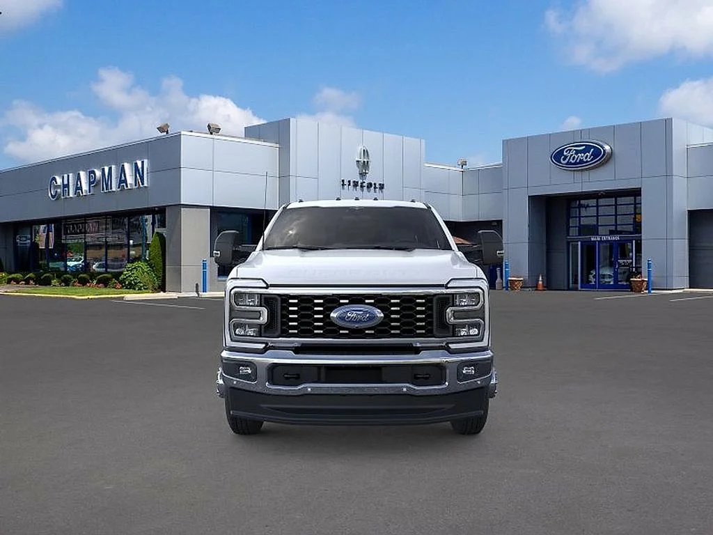 New 2026 Star White Metallic Tri-Coat Ford F-350® Lariat® image 6
