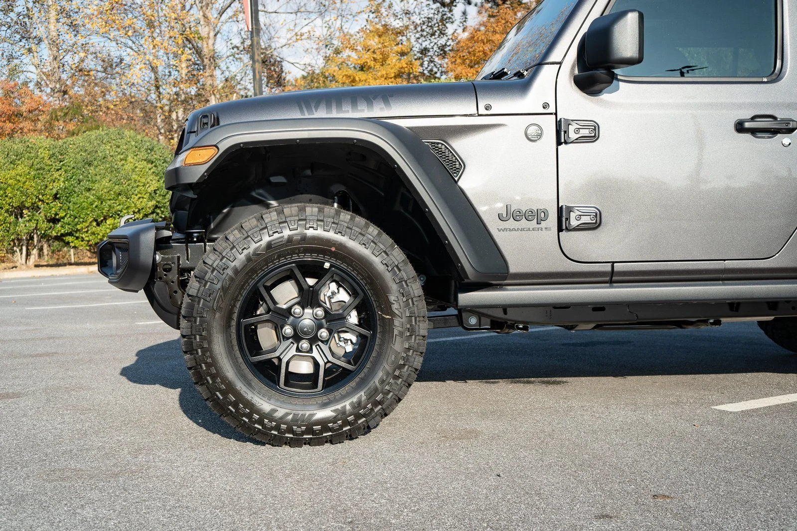 New 2026 Granite Crystal Metallic Clear-Coat Exterior Paint Jeep Willys image 4