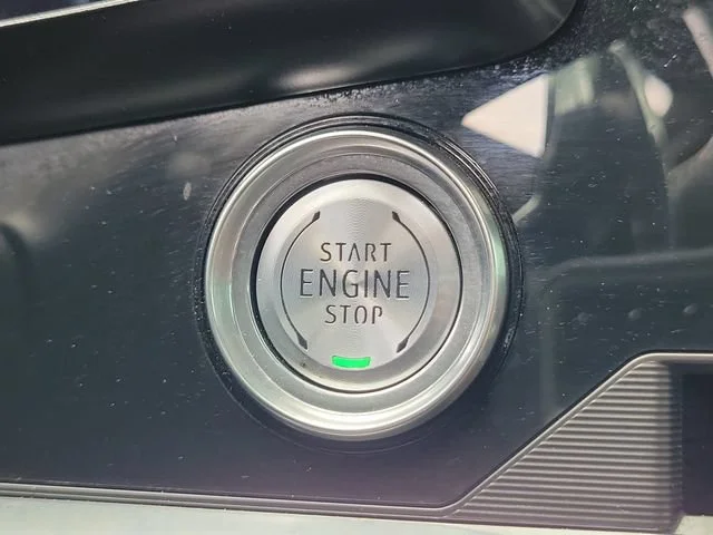 2024 Chevrolet Corvette 2LT - Photo 31