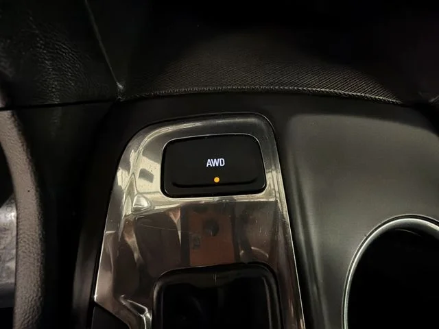 Used 2022 Gray Chevrolet LT image 41