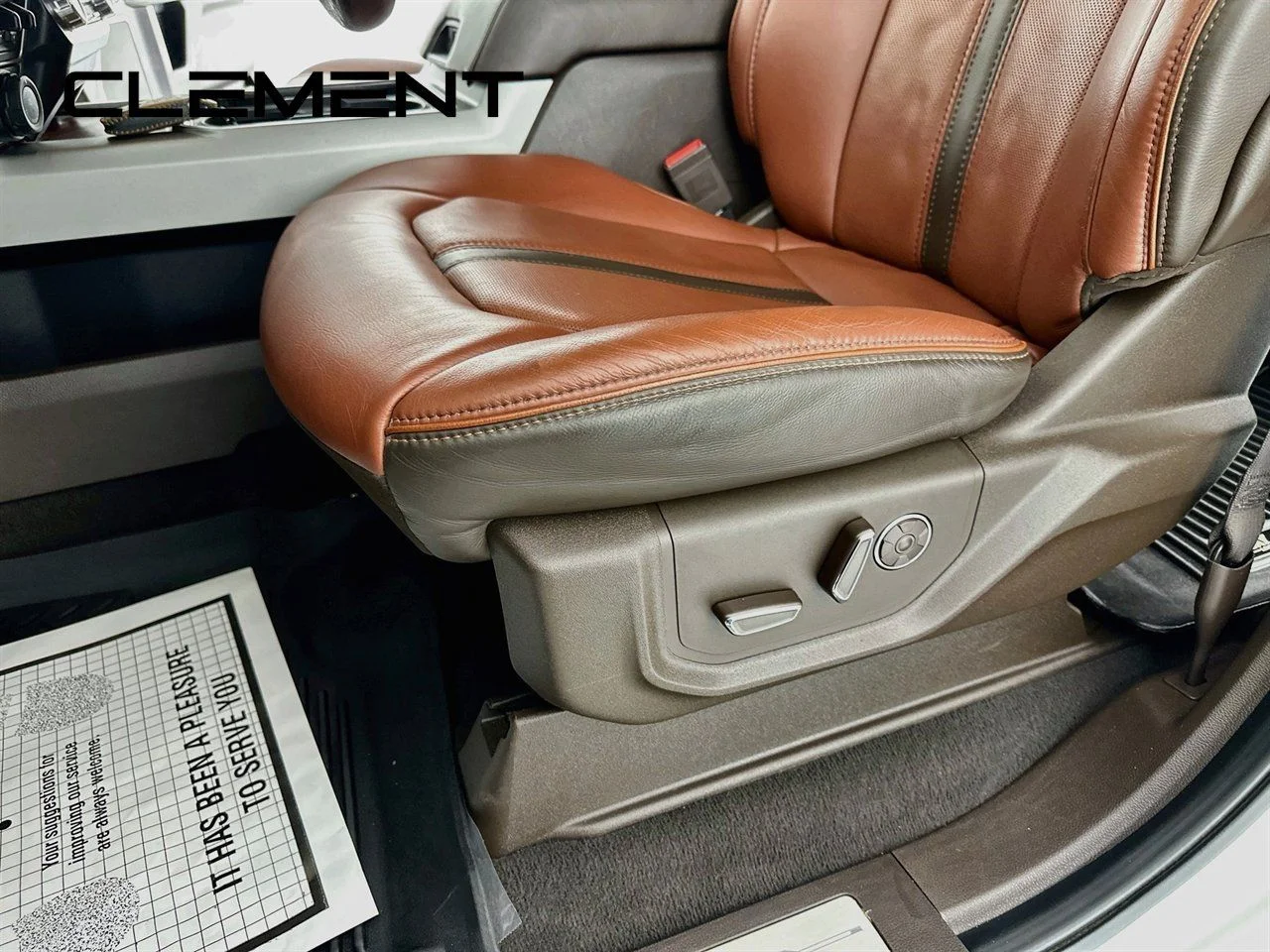 Used 2022 Brown Ford King Ranch image 30