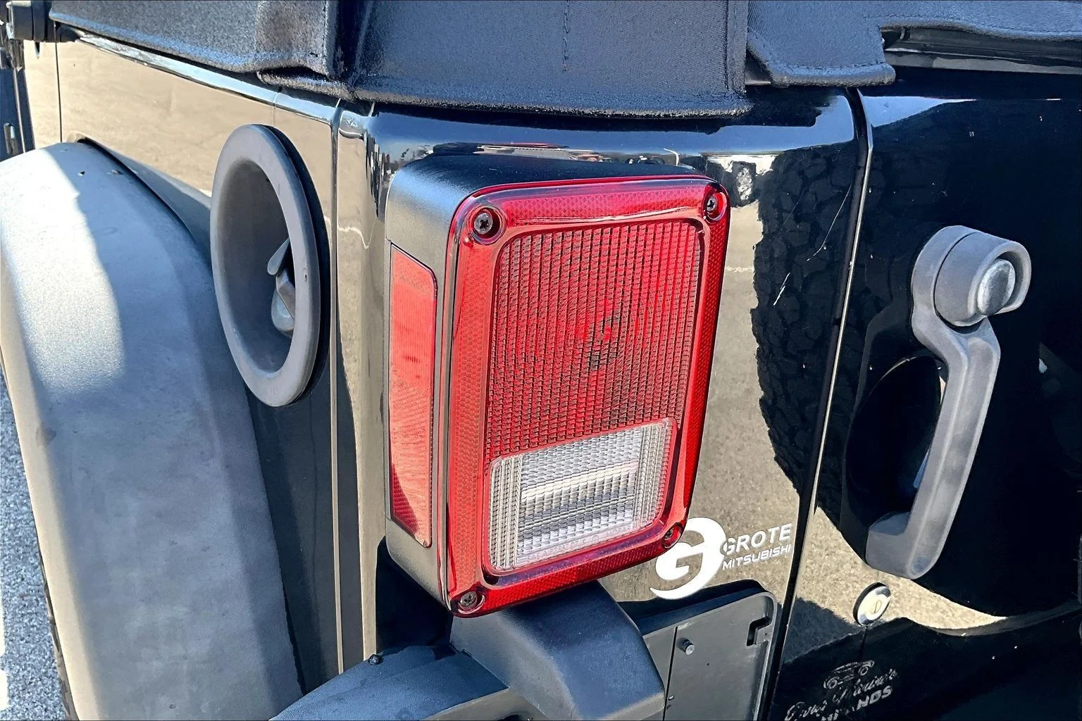 Used 2017 Black Jeep Unlimited Sport image 31