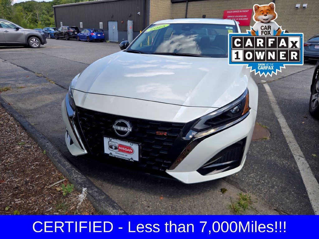 Used 2025 White Nissan 2.5 SR image 3