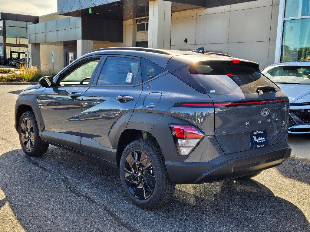 New 2027 Ecotronic Gray Pearl Hyundai SEL Sport AWD image 12