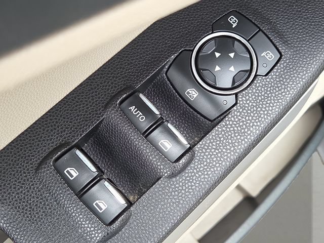 Used 2018 Gray Ford S image 14