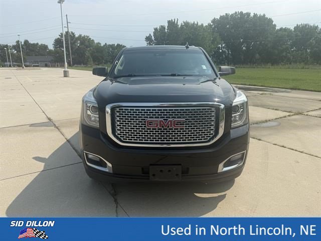 Used 2016 Onyx Black GMC Denali image 4
