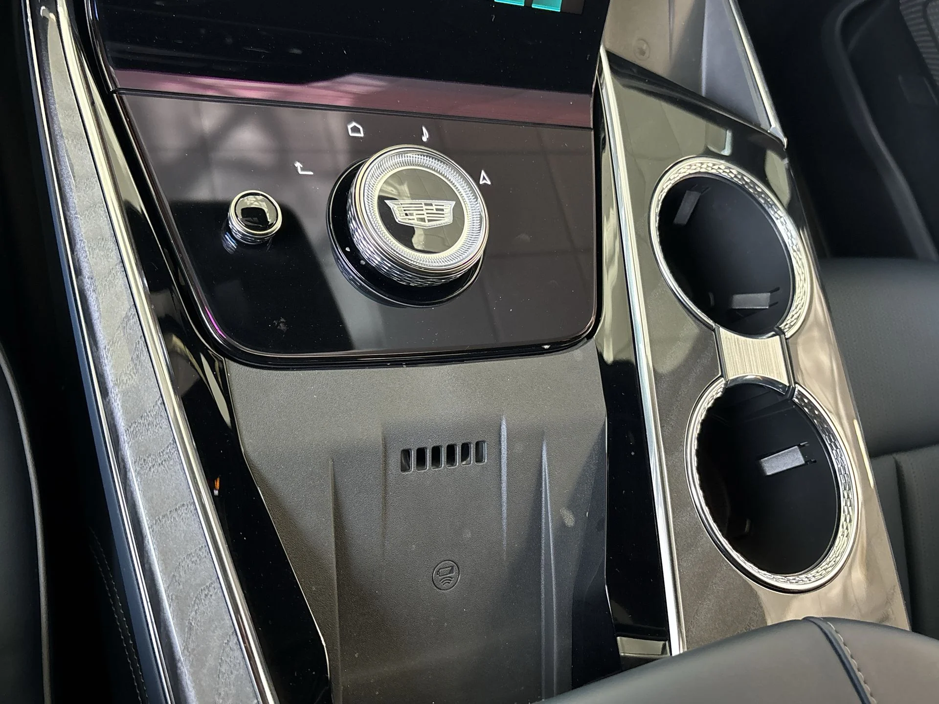 2025 Cadillac Escalade IQ Luxury 2 - Photo 71