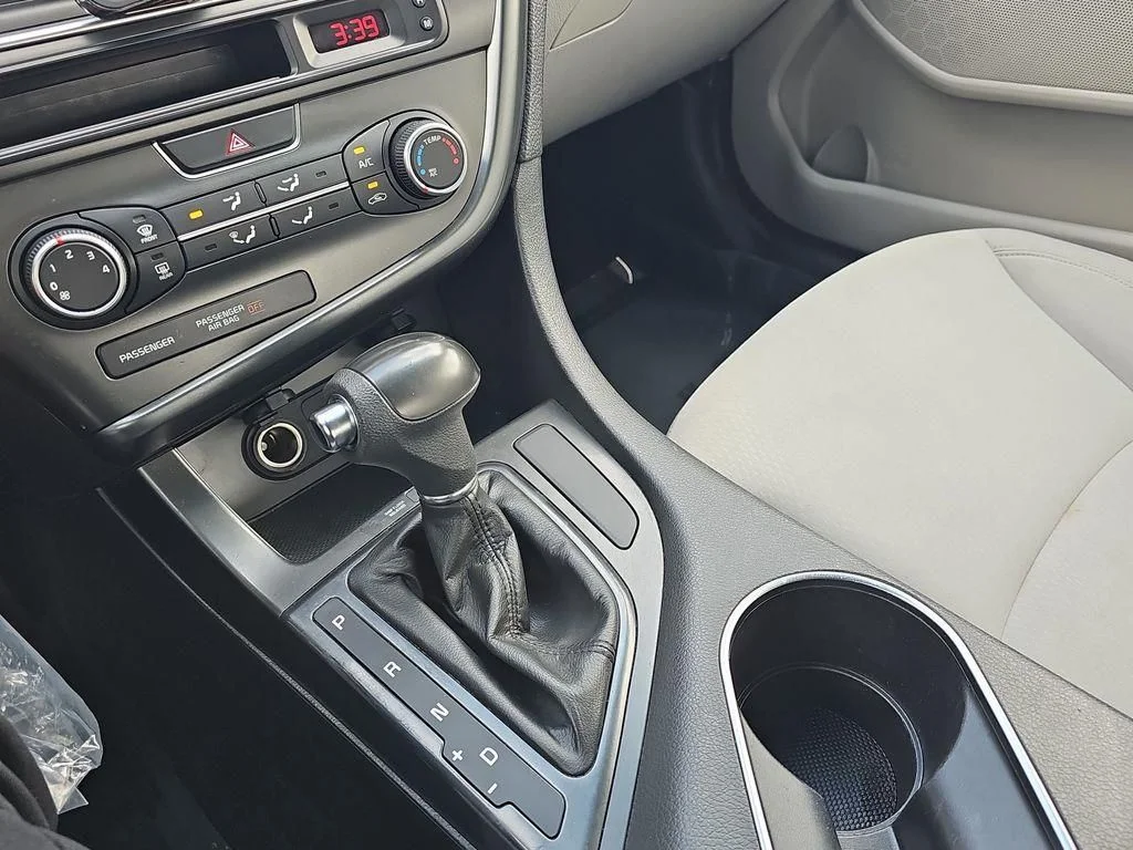 2015 Kia Optima LX - Photo 21