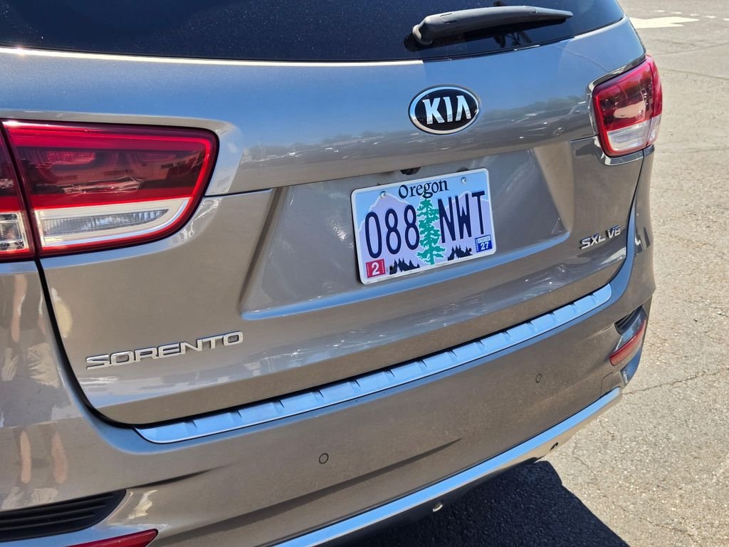 Used 2016 Titanium Silver Kia SX Limited image 14