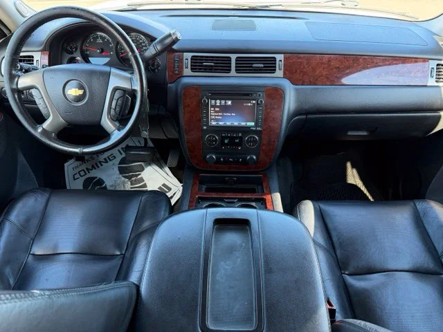 Used 2014 Summit White Chevrolet LTZ image 12