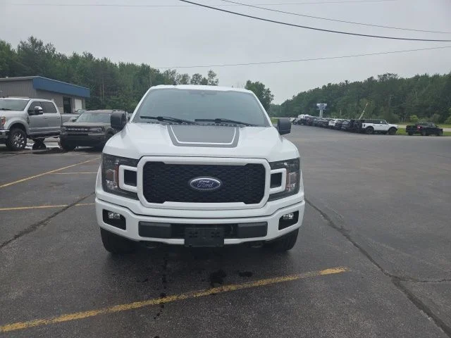 Used 2020 White Ford XLT image 2