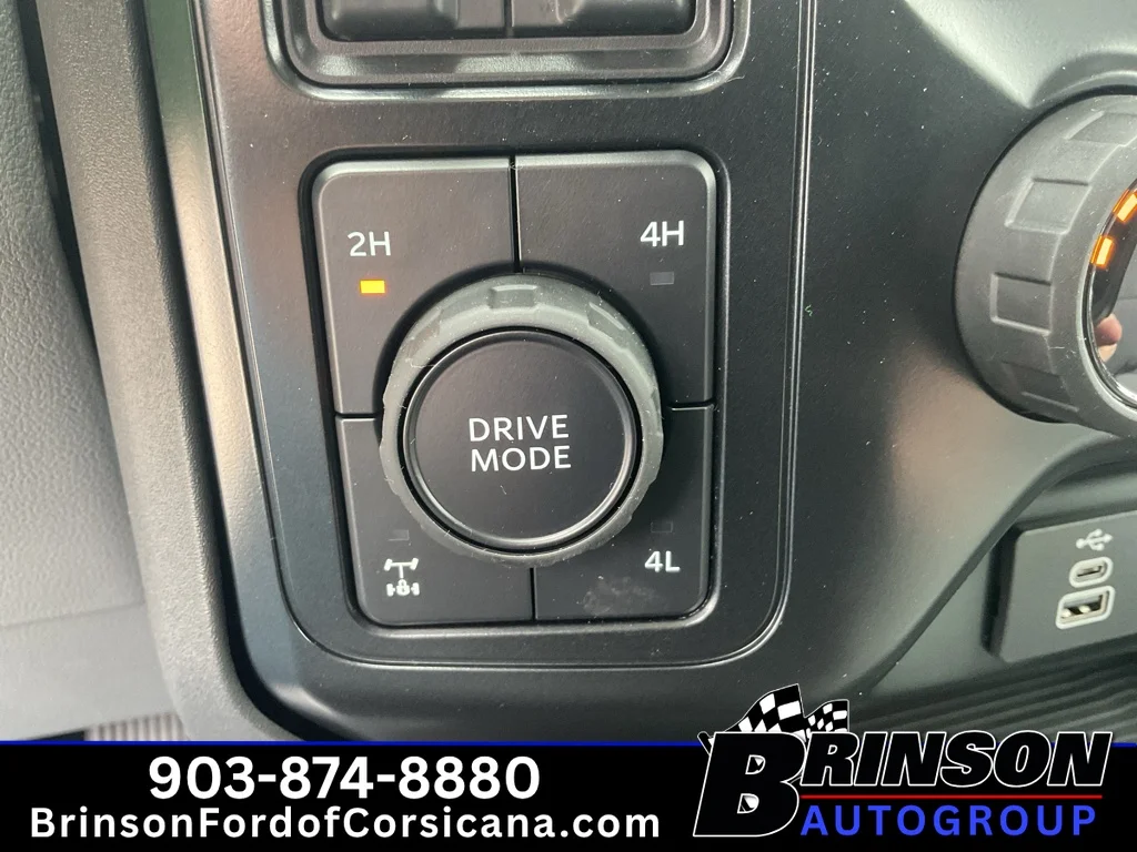 New 2026 Oxford White Ford F-250® XL image 13