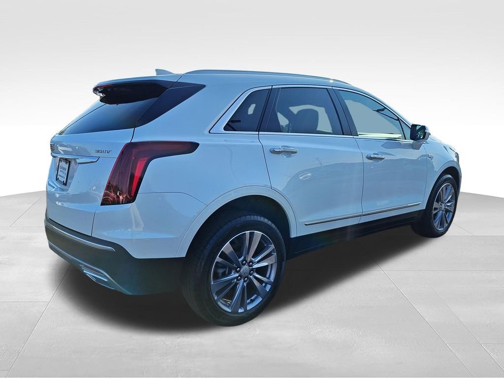 Used 2023 White Cadillac Premium Luxury image 5