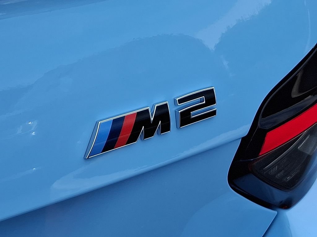 New 2026 Zandvoort Blue BMW Base image 10