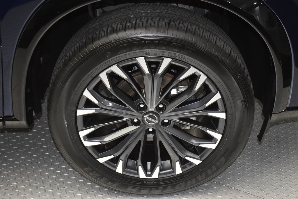 Certified Used 2026 Blue Nissan Platinum image 37