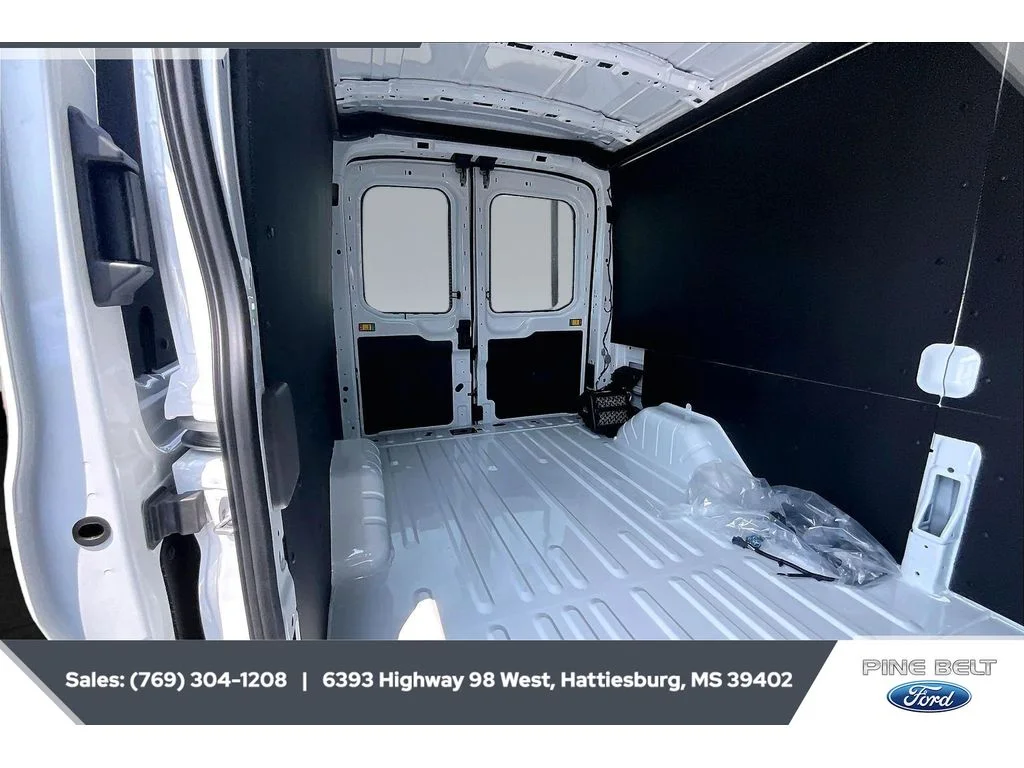 New 2026 Oxford White Ford Cargo Van image 21
