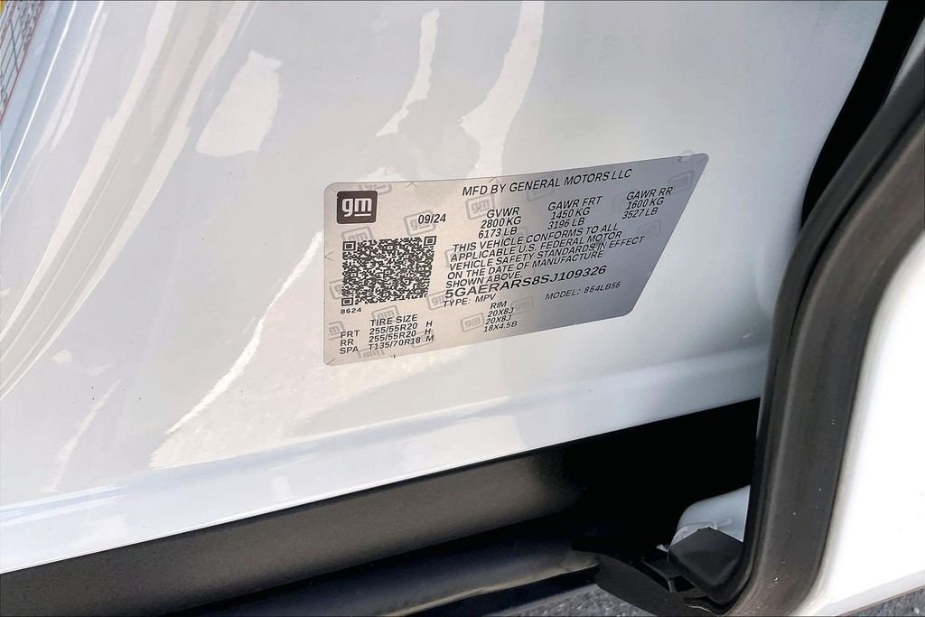 Used 2025 White Buick Preferred image 16