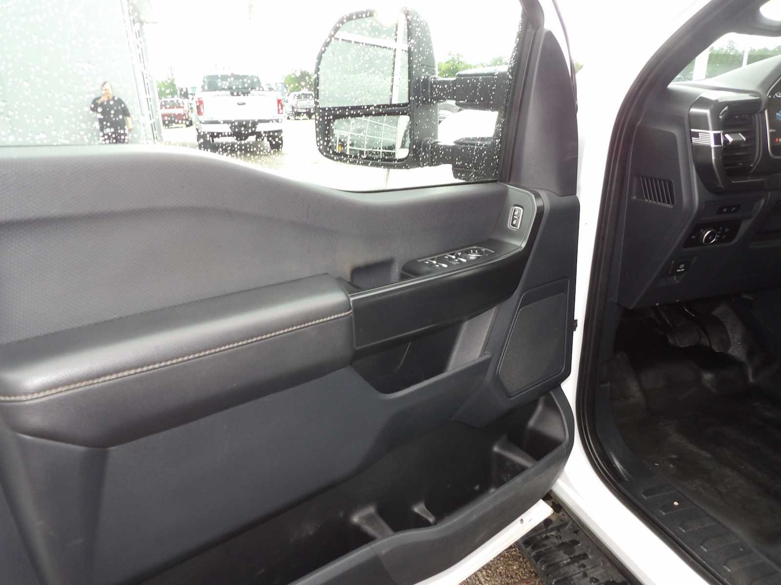 Used 2023 Oxford White Ford XL image 10