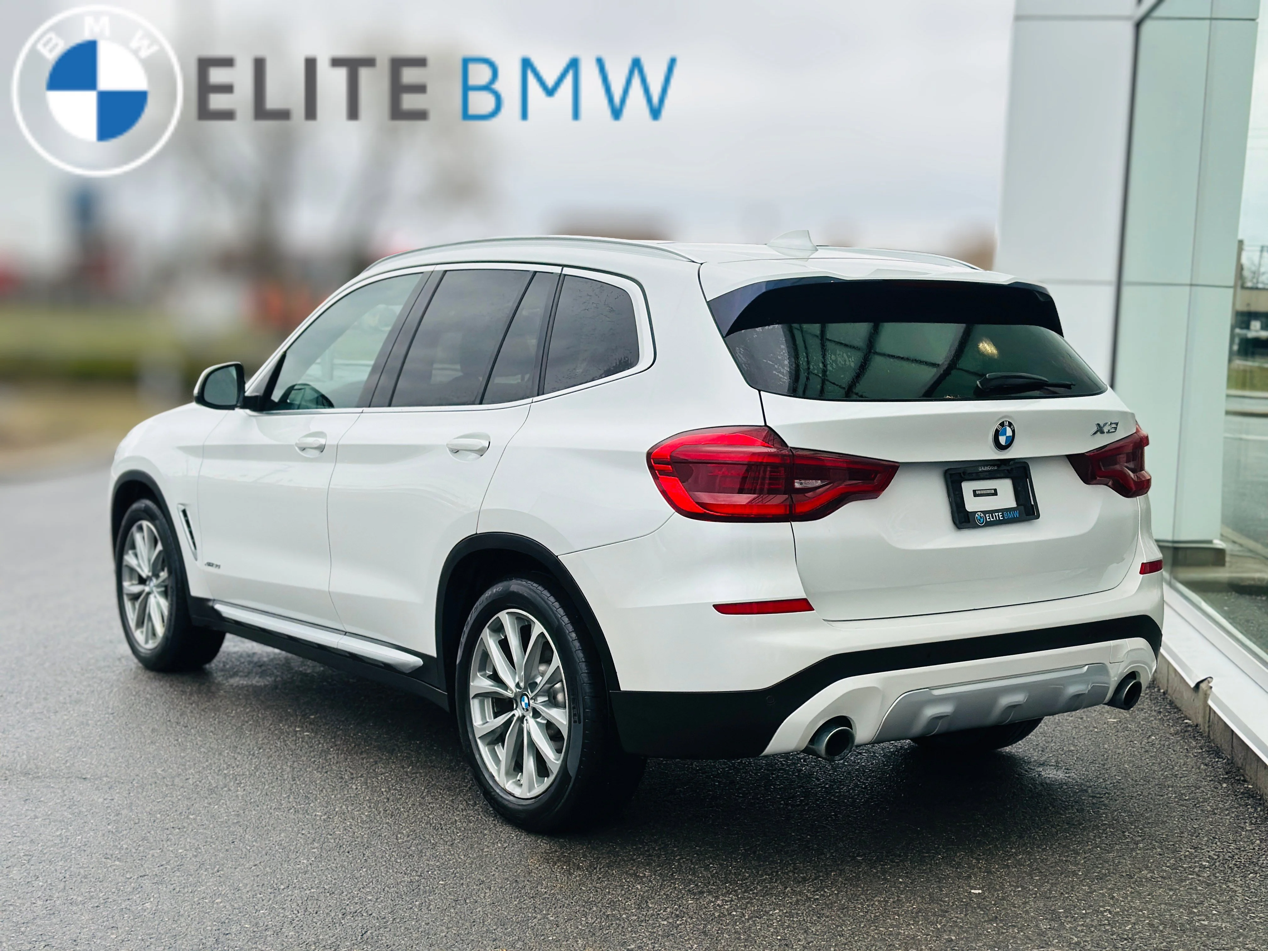 Used 2018 Mineral White Metallic BMW XDRIVE30I image 9