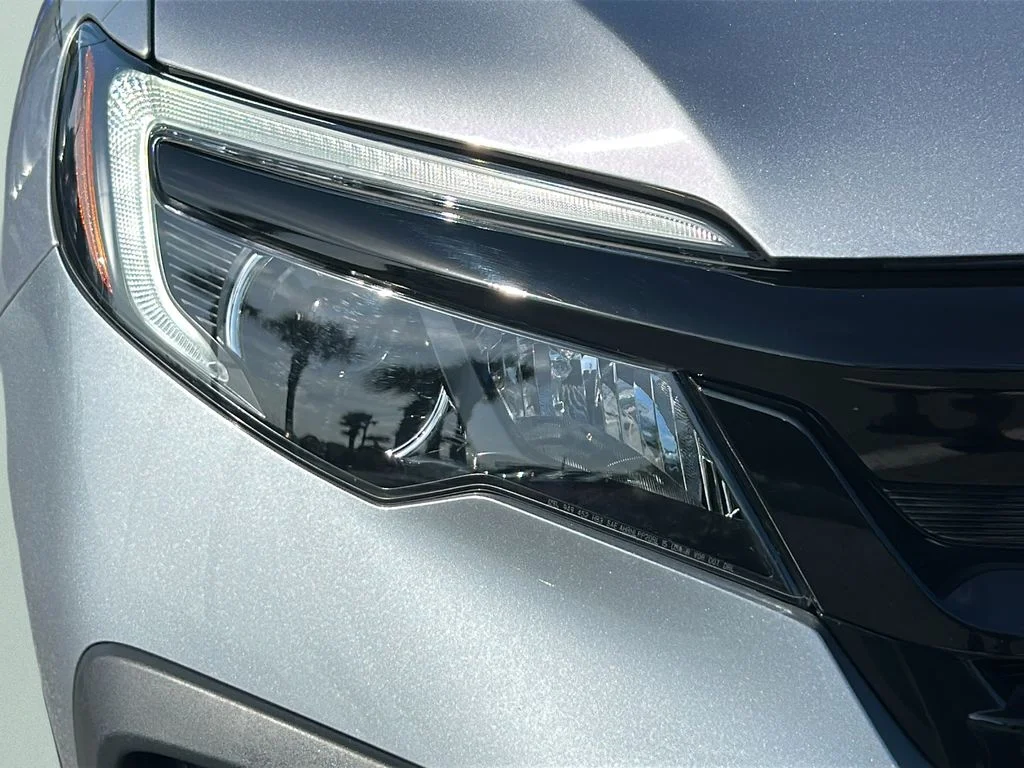 Used 2022 Silver Honda Sport image 9