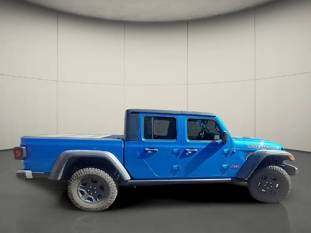 Used 2022 Blue Jeep Mojave image 8