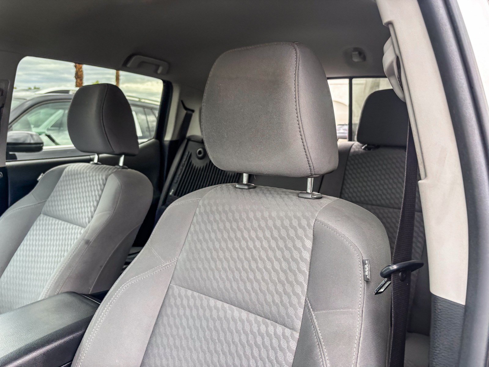 Used 2023 Ice Cap Toyota SR5 image 23