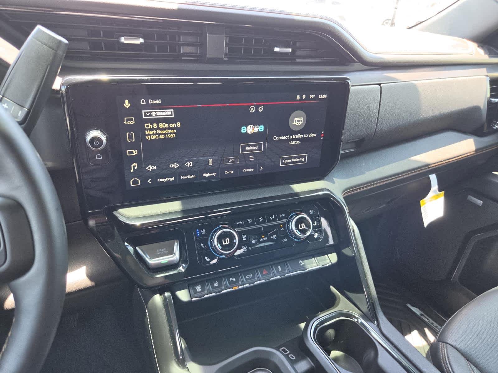 Used 2025 Summit White GMC AT4 image 19