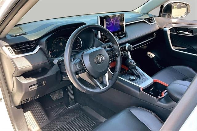 Certified Used 2024 ICE CAP Toyota  image 17