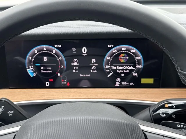 New 2026 White/off-white Volkswagen SEL R-Line Turbo image 21