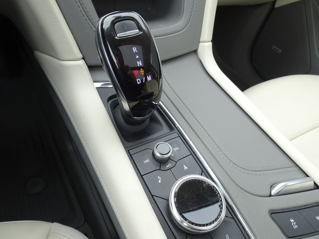 Used 2021 White Cadillac Premium Luxury image 17