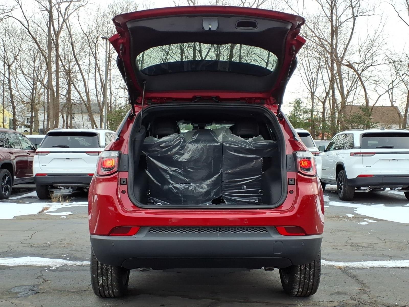 New 2026 Red Hot Pearlcoat Jeep Limited image 10