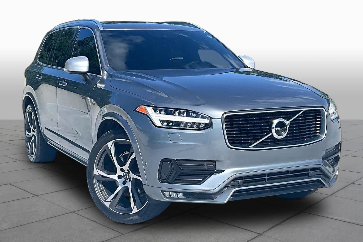 Used 2019 Osmium Grey Metallic Volvo R-Design image 3