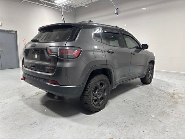 Used 2023 Gray Jeep Trailhawk image 5