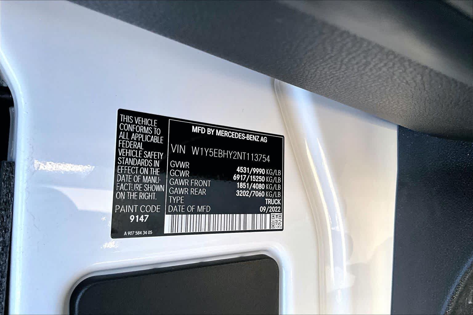 Used 2022 Arctic White Mercedes-Benz  image 34