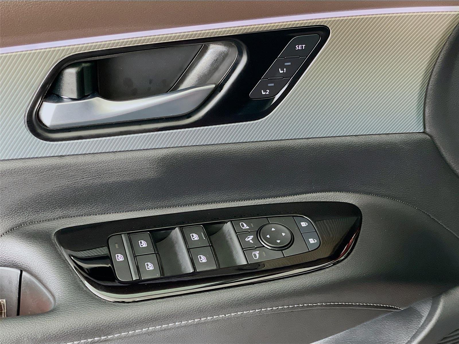 2026 Nissan Murano Platinum - Photo 22