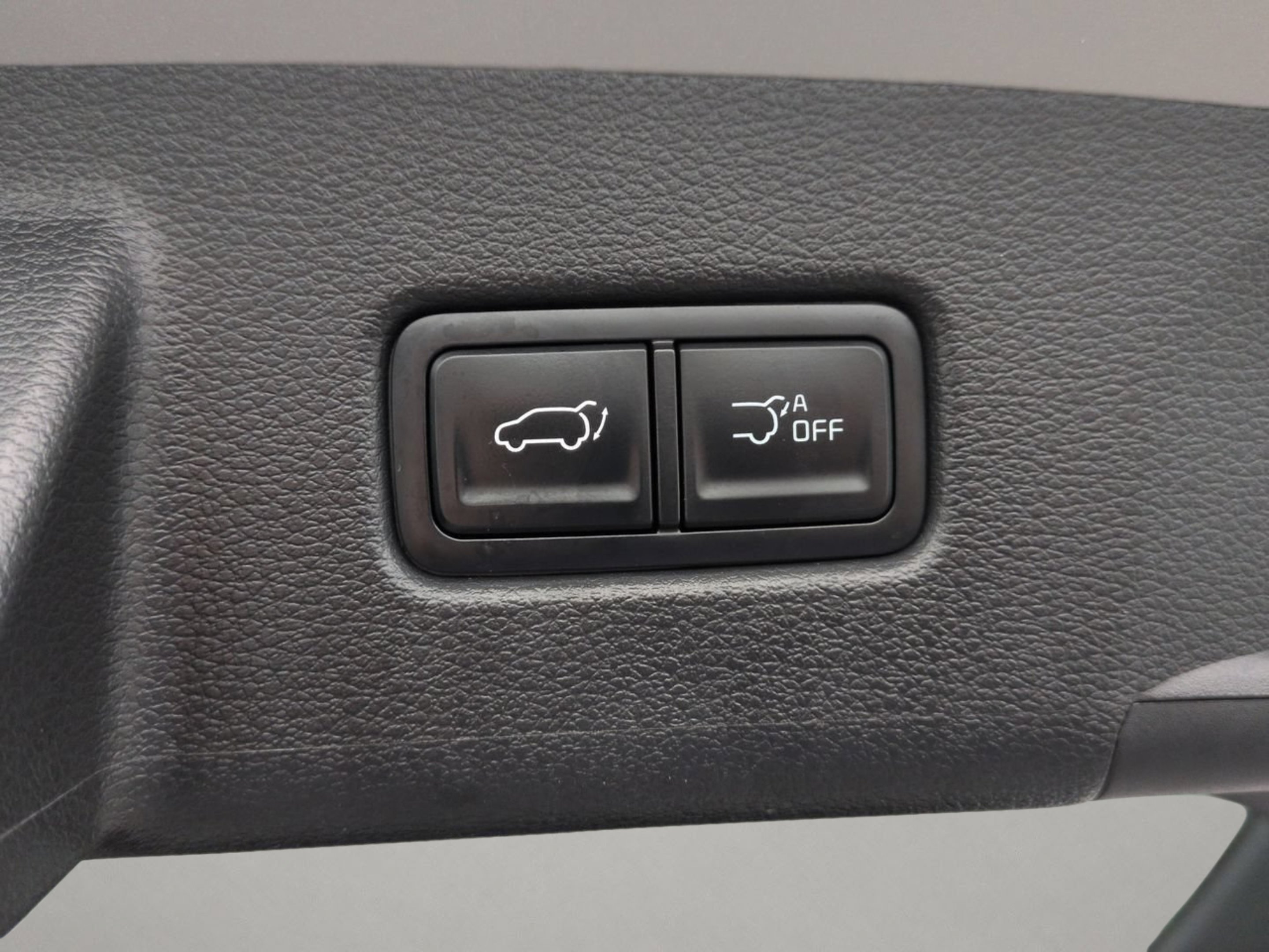 Used 2024 Wolf Gray Kia SX-Prestige X-Pro image 11