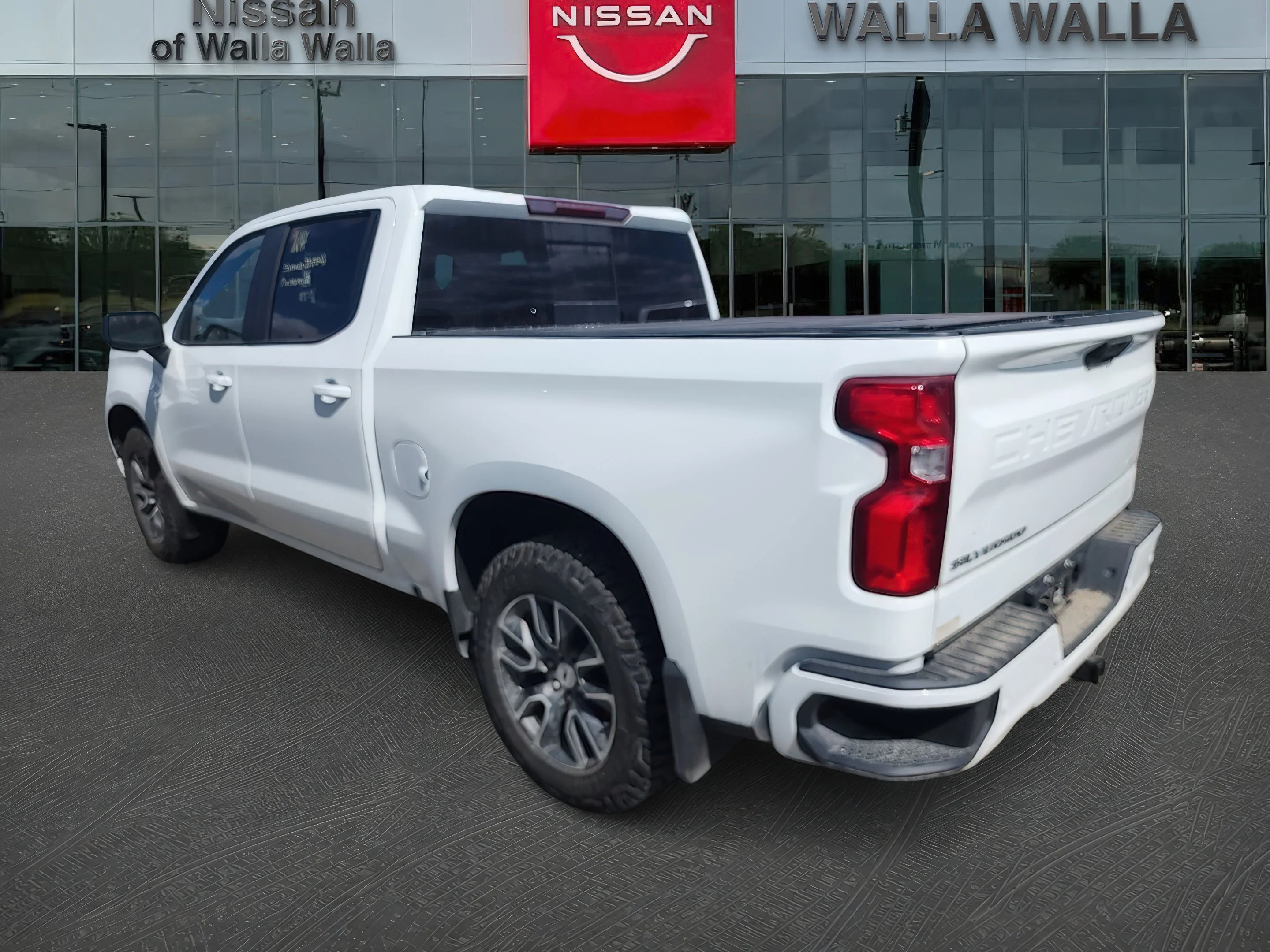 2024 Chevrolet Silverado 1500 RST - Photo 2