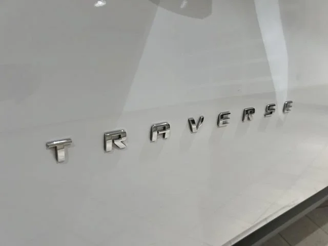 2018 Chevrolet Traverse 1LT - Photo 27