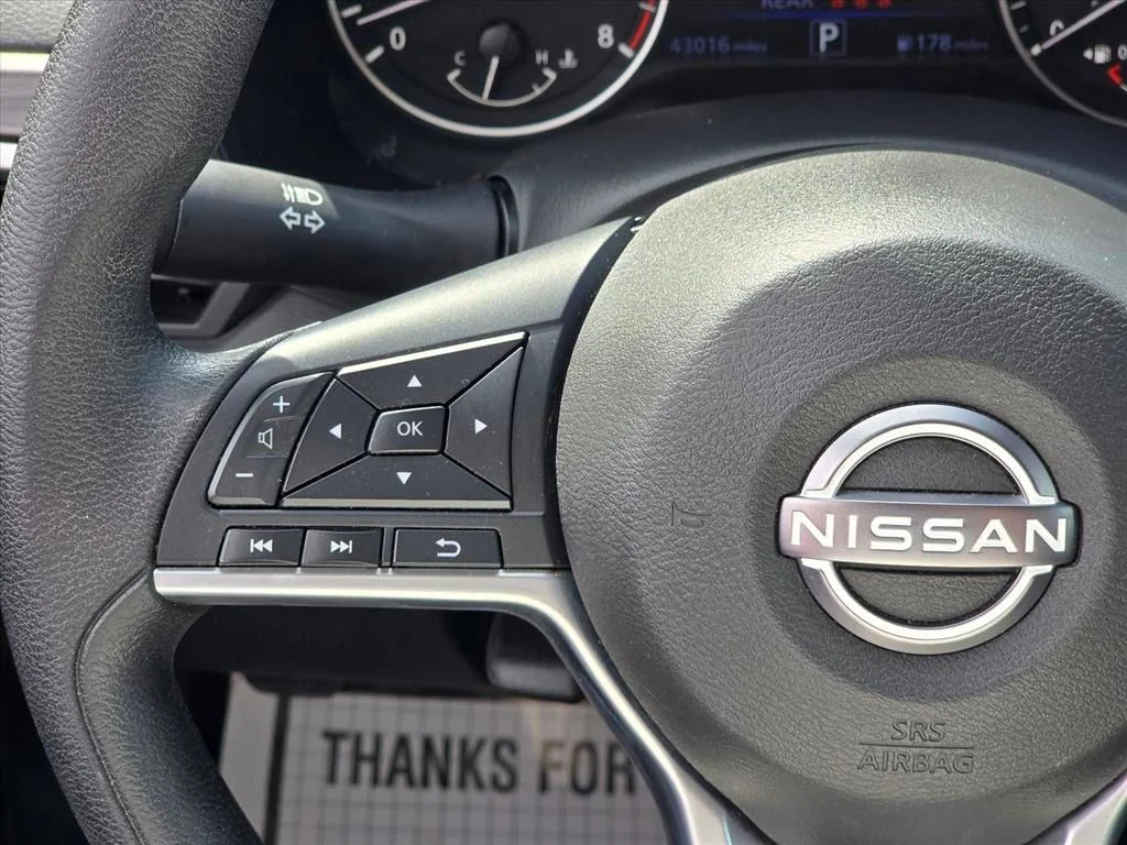 Used 2025 Black Nissan 2.5 SV image 15