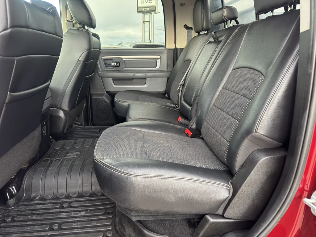 Used 2018 Delmonico Red Pearlcoat Ram Big Horn image 13