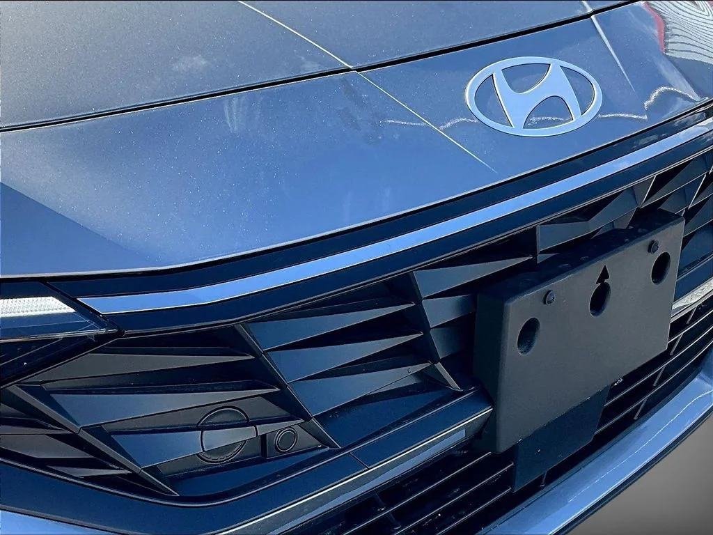 New 2026 Silver Hyundai Limited image 33