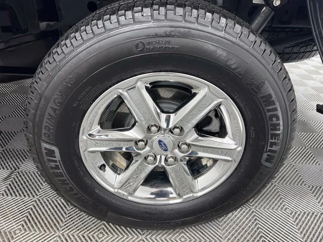 Used 2024 Gray Ford XLT image 9